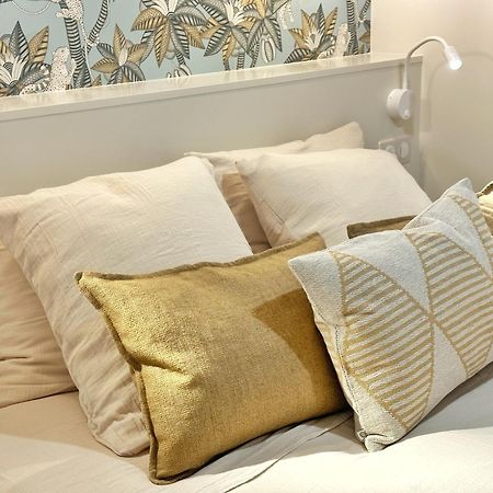 La Maison Cavet 5 Appartements De Standing Au Coeur Du Village Sanary-sur-Mer Zewnętrze zdjęcie