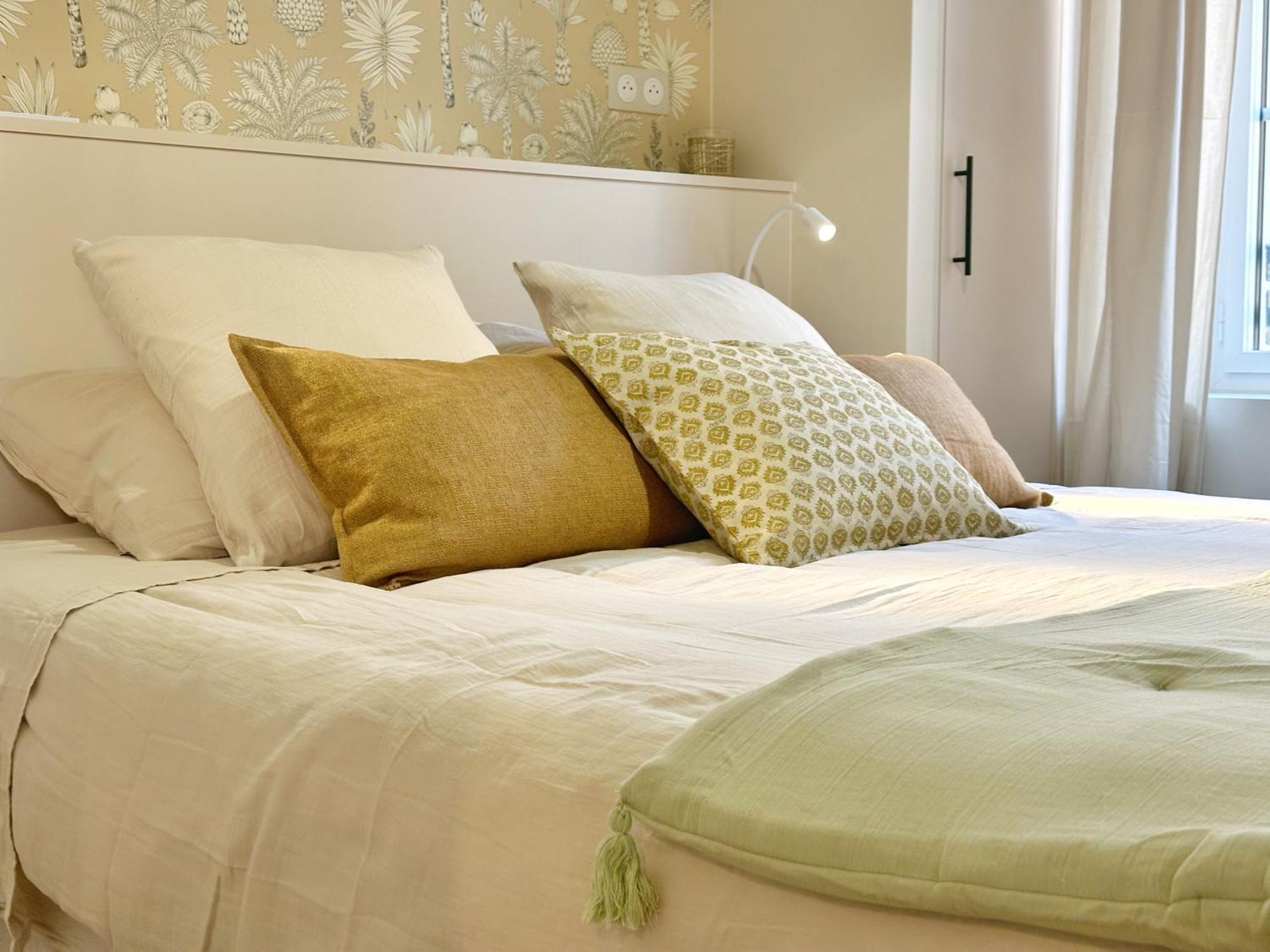La Maison Cavet 5 Appartements De Standing Au Coeur Du Village Sanary-sur-Mer Zewnętrze zdjęcie