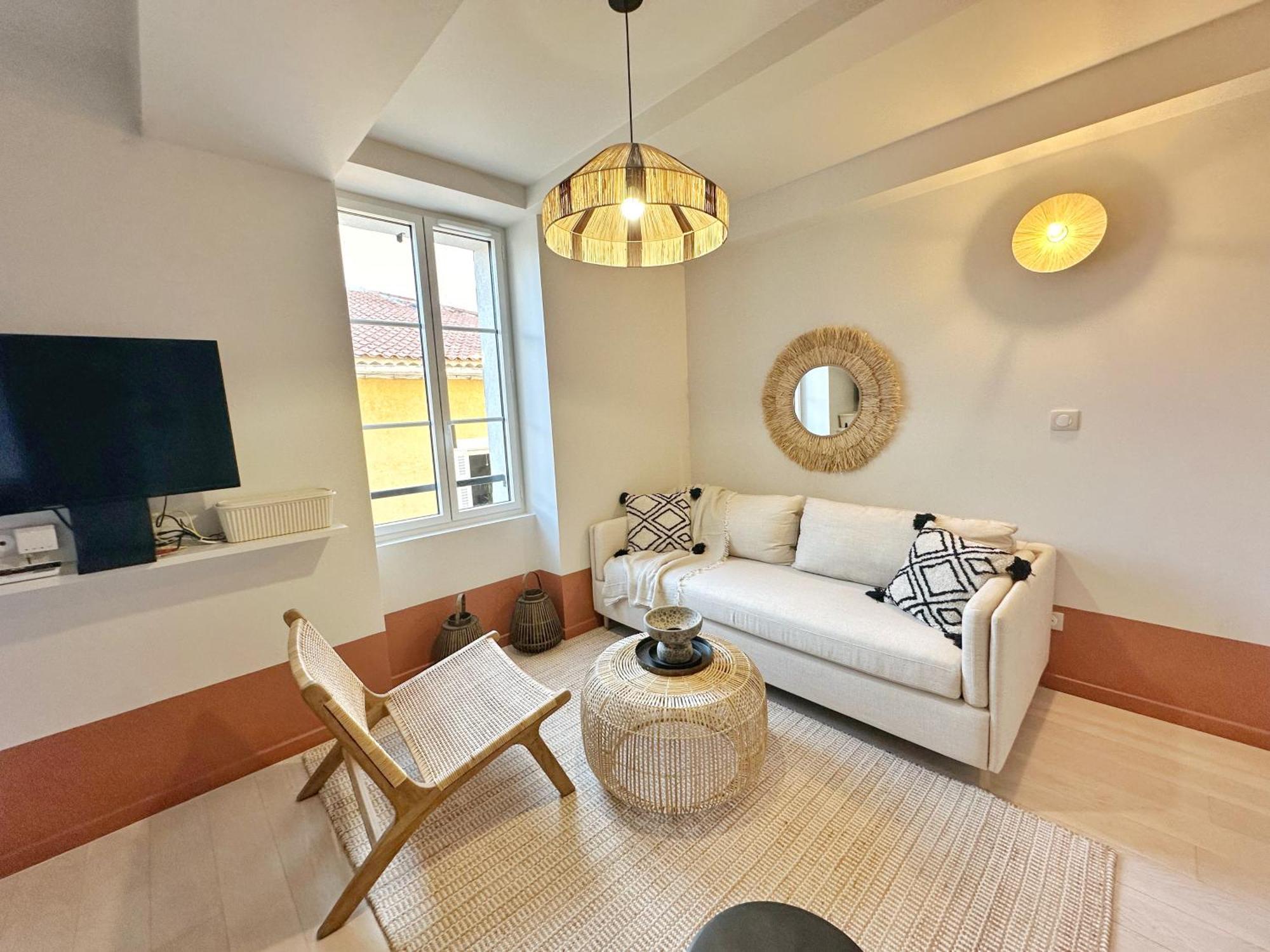 La Maison Cavet 5 Appartements De Standing Au Coeur Du Village Sanary-sur-Mer Zewnętrze zdjęcie