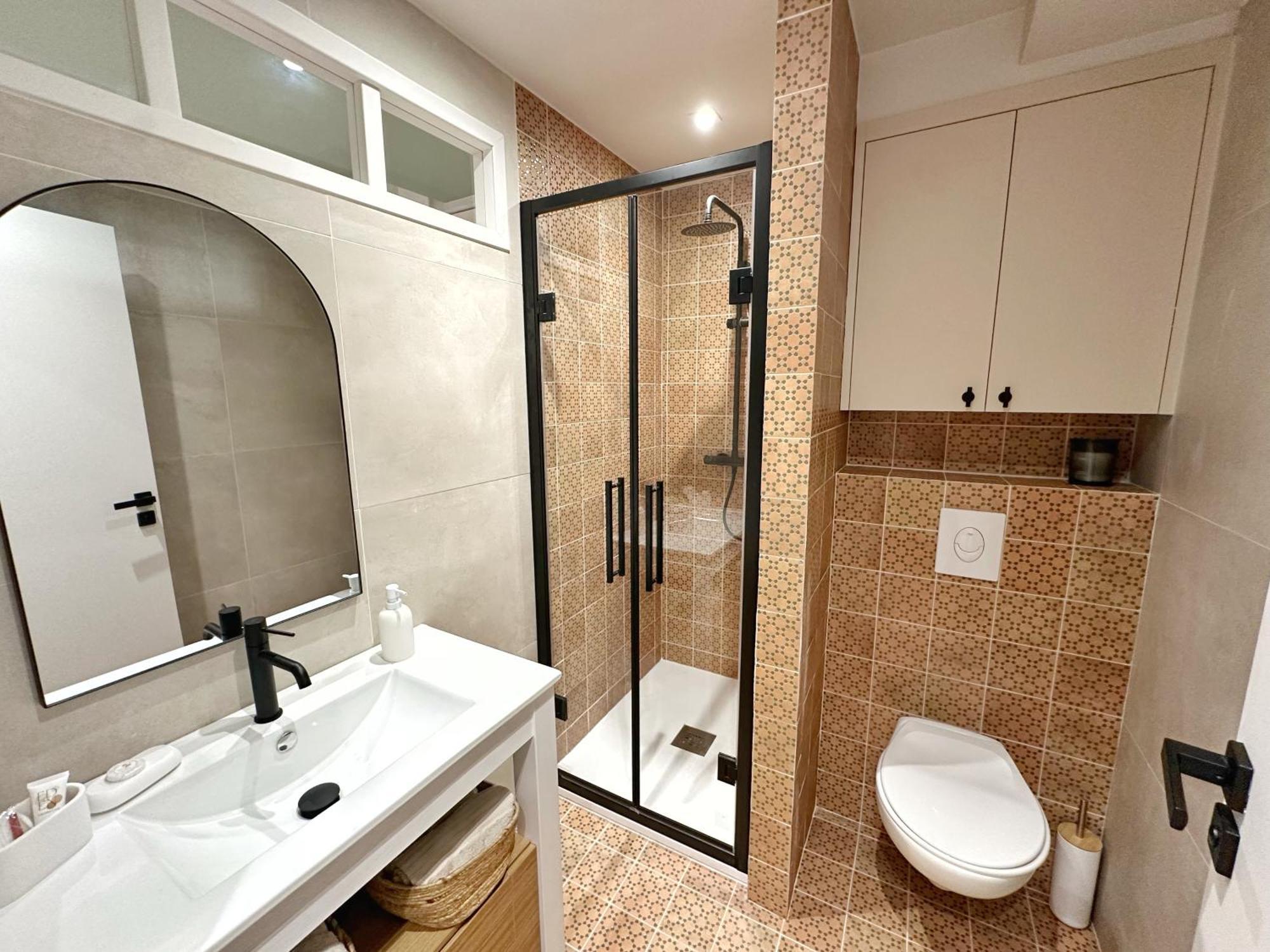 La Maison Cavet 5 Appartements De Standing Au Coeur Du Village Sanary-sur-Mer Zewnętrze zdjęcie